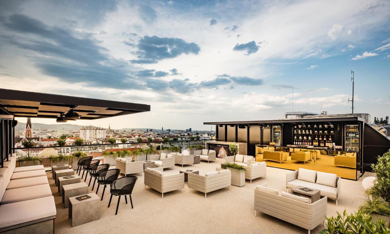 Mooons Vienna Hotel ภายนอก รูปภาพ