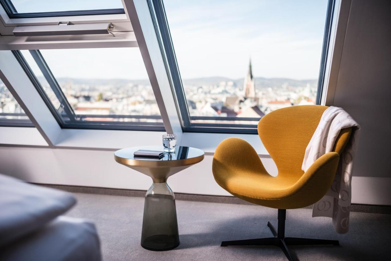Mooons Vienna Hotel ภายนอก รูปภาพ